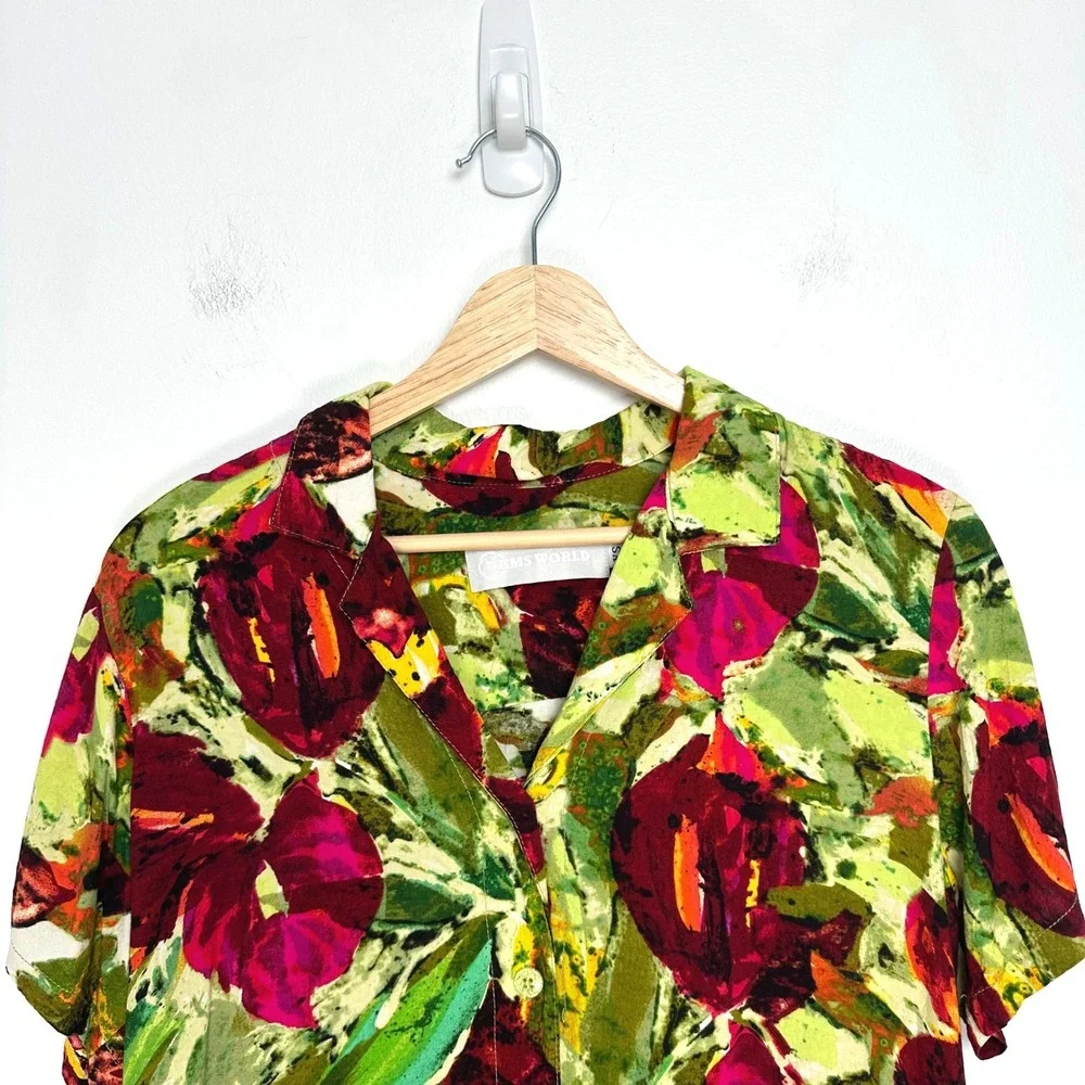 Vintage Jams World Anthurium Floral Rayon Button Down Shirt XS Tropical Hawaiian